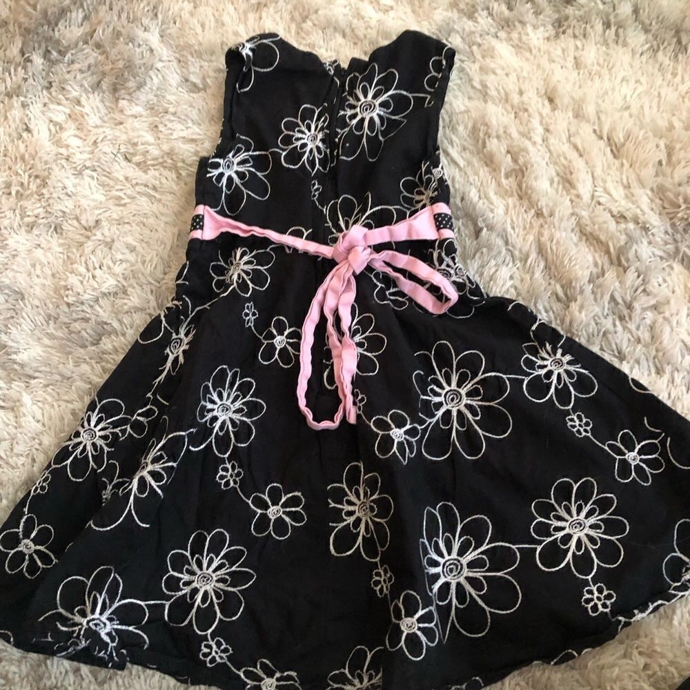 Rare too dress. Black and pink - Picture 2 of 4